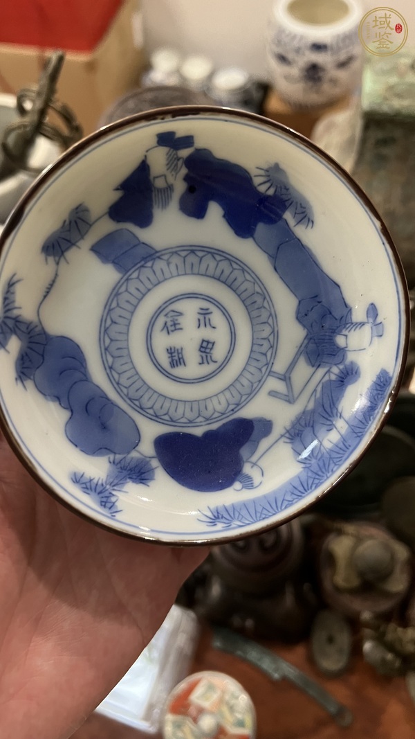 古玩陶瓷明治至大正青花盤真品鑒賞圖