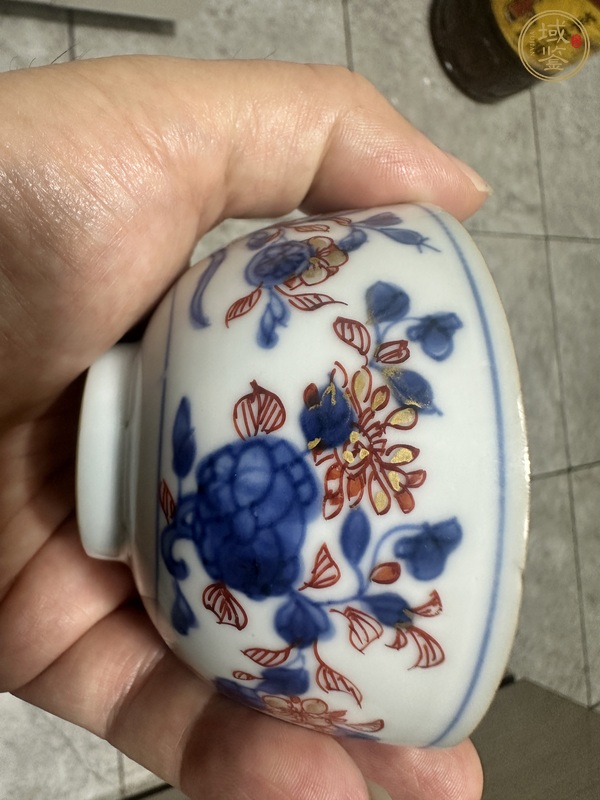 古玩陶瓷花卉紋碗真品鑒賞圖