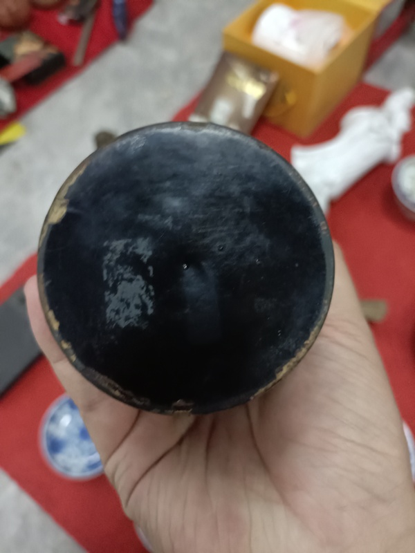 古玩雜項(xiàng)清代鑲嵌螺鈿漆器筆筒拍賣,當(dāng)前價(jià)格2888元