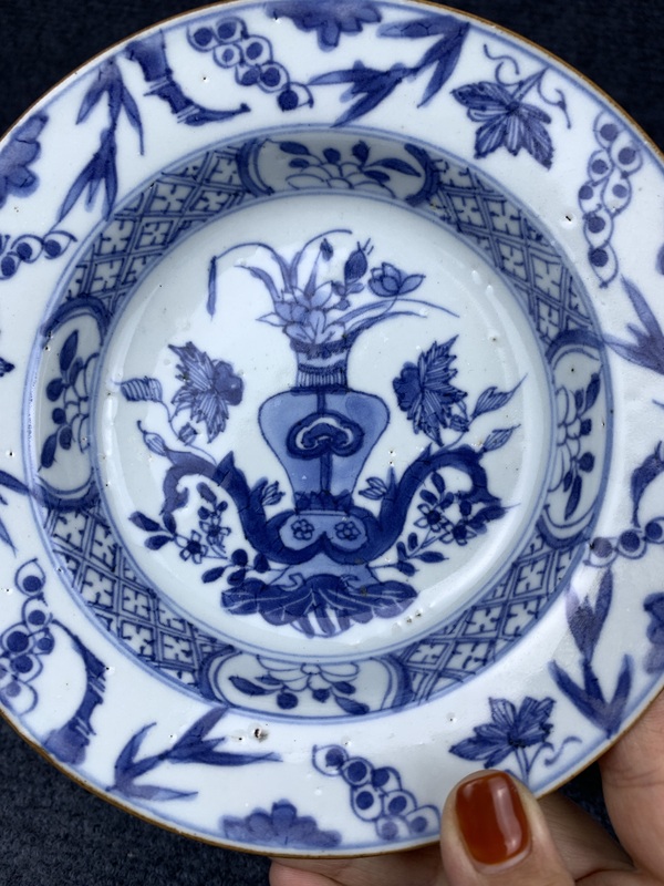 古玩陶瓷青花花卉紋盤一對拍賣,當前價格2388元