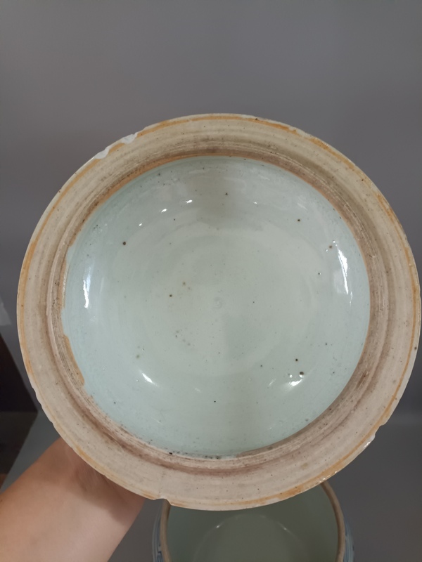 古玩陶瓷青花特大號纏蓮粥罐拍賣,當前價格299元