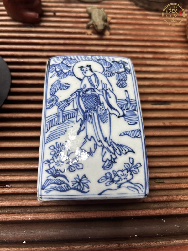 古玩陶瓷青花瓷硯真品鑒賞圖