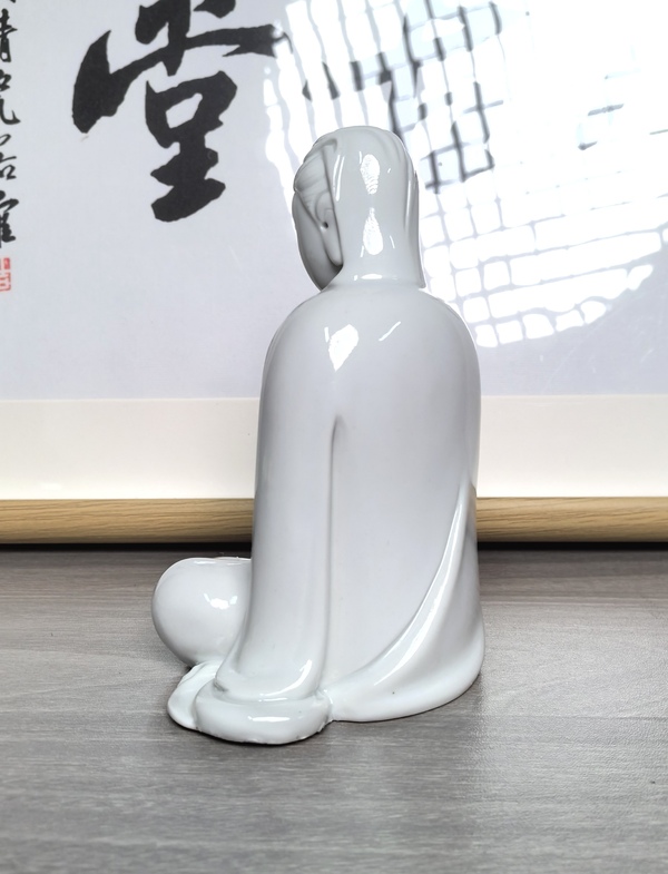 古玩陶瓷德化白瓷觀音造像拍賣,當前價格290元