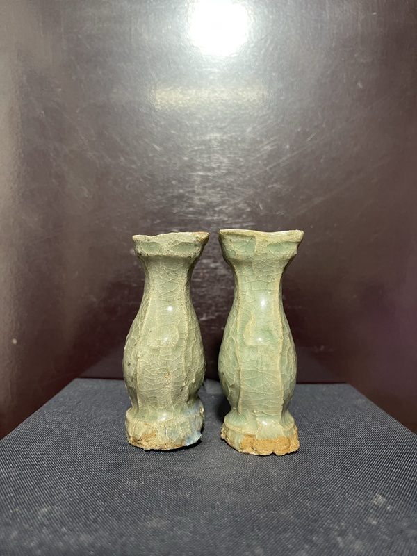 古玩陶瓷元龍泉青瓷福壽四方瓶拍賣，當前價格12000元