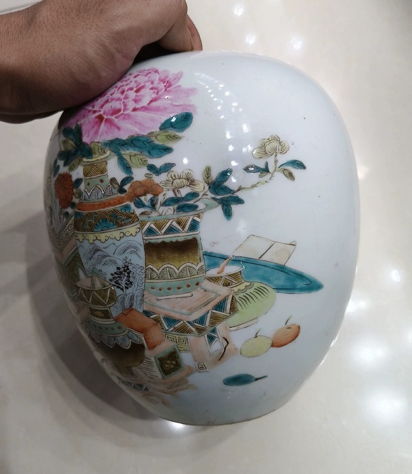 古玩陶瓷清晚期博古圖冬瓜罐拍賣,當前價格5600元