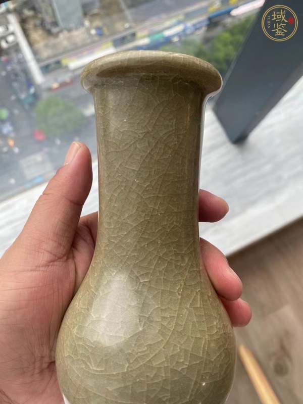 古玩陶瓷龍泉青瓷酒精瓶真品鑒賞圖