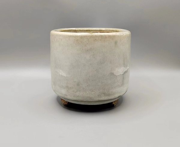 古玩轉(zhuǎn)賣(mài)影青釉三足筒爐拍賣(mài),當(dāng)前價(jià)格188元