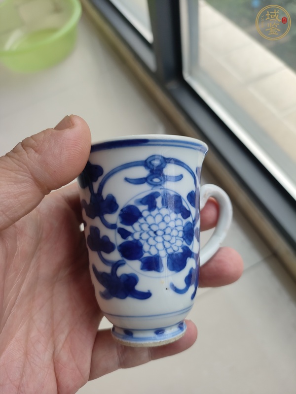 古玩陶瓷青花纏枝杯真品鑒賞圖