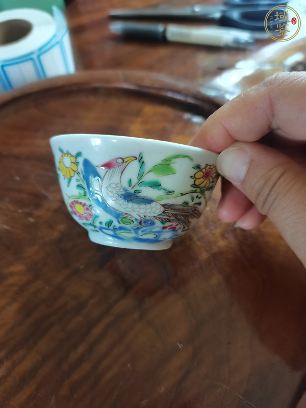 古玩陶瓷粉彩杯真品鑒賞圖