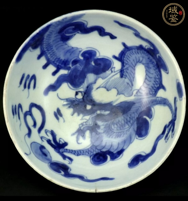 古玩陶瓷青花過(guò)墻龍紋碗真品鑒賞圖