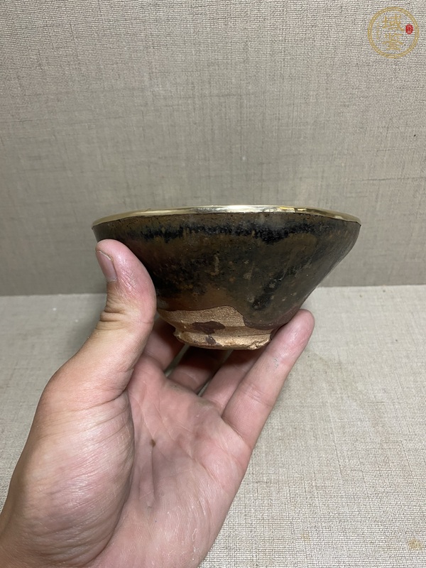 古玩陶瓷窯變黑釉茶盞  真品鑒賞圖