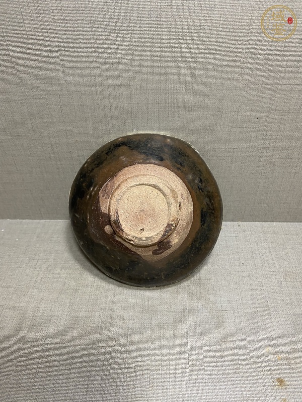 古玩陶瓷窯變黑釉茶盞真品鑒賞圖