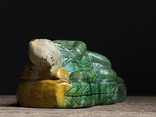 古玩陶瓷明·三彩童子紙鎮拍賣,當前價格1800元