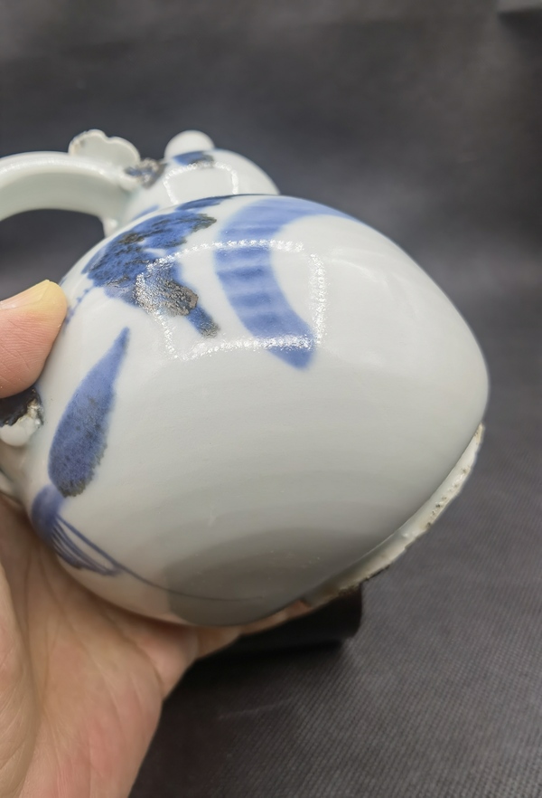 古玩陶瓷清早提梁葫蘆青花壺拍賣,當前價格6800元