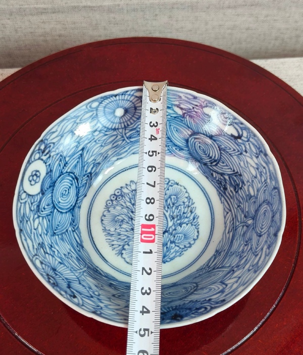 古玩陶瓷清雍正線描青花八寶紋花口碗拍賣,當前價格1280元