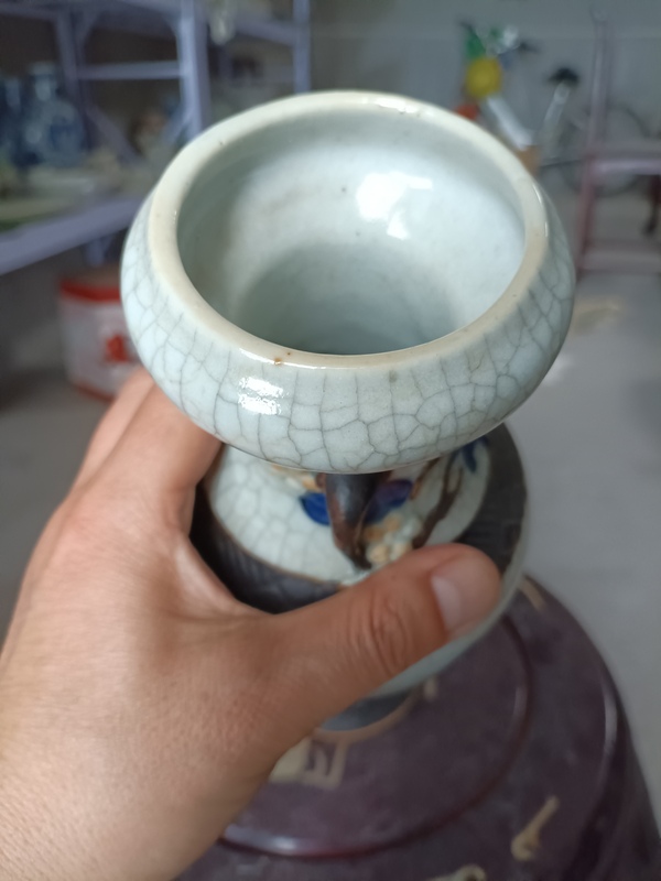 古玩陶瓷哥釉青花人物雙耳觀音瓶拍賣,當前價格1888元