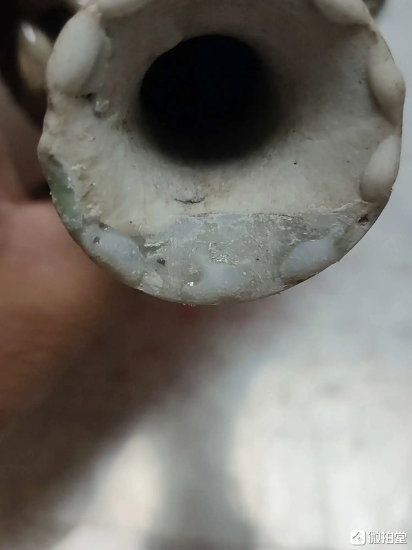 古玩陶瓷晚清珍珠釉松鼠葡萄紋玉壺春瓶拍賣,當(dāng)前價(jià)格420元