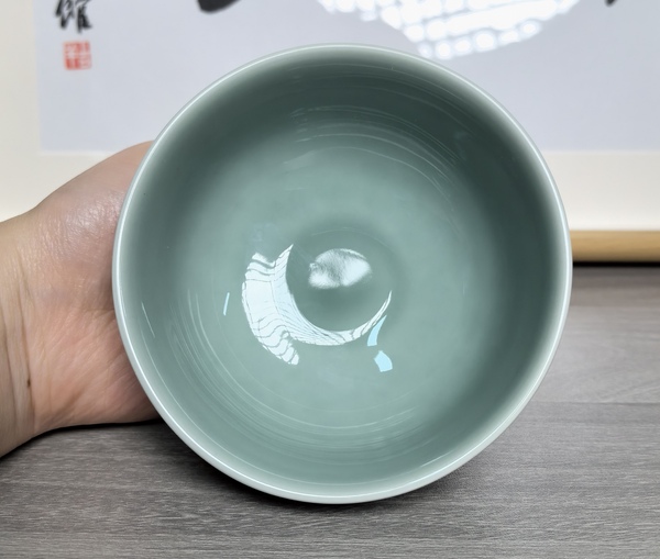 古玩陶瓷龍泉瓷廠青釉龍紋碗拍賣,當(dāng)前價(jià)格150元