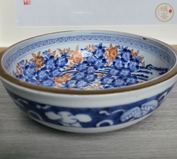 古玩陶瓷青花加彩洗真品鑒賞圖