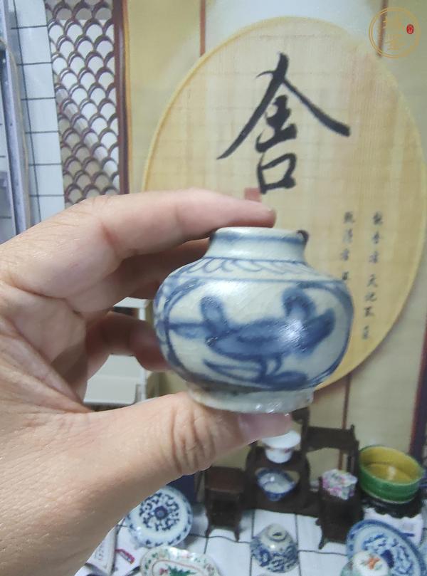 古玩陶瓷晚明青花水盂真品鑒賞圖