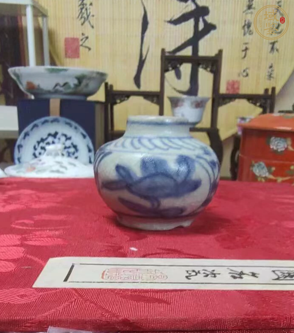 古玩陶瓷晚明青花水盂真品鑒賞圖