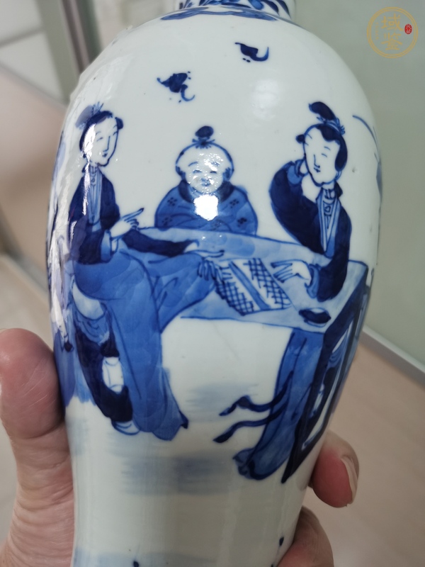 古玩陶瓷清光緒青花仕女?huà)霊驁D瓶真品鑒賞圖