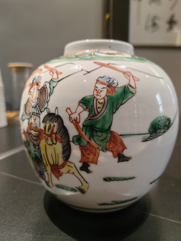 古玩陶瓷五彩單騎救主人物罐拍賣,當前價格1658元