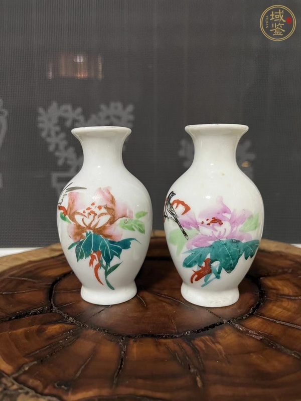 古玩陶瓷花鳥紋瓶真品鑒賞圖