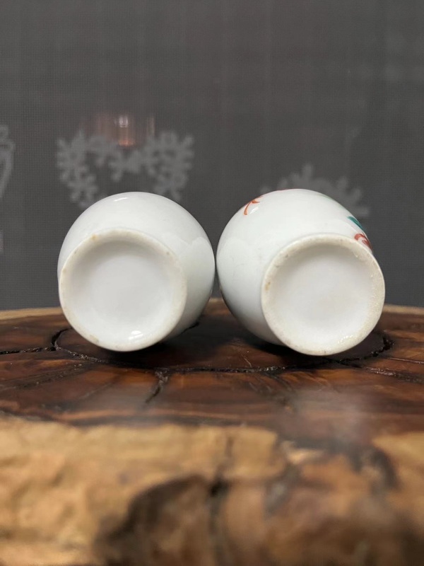 古玩陶瓷解放初期花鳥紋瓶拍賣,當前價格288元