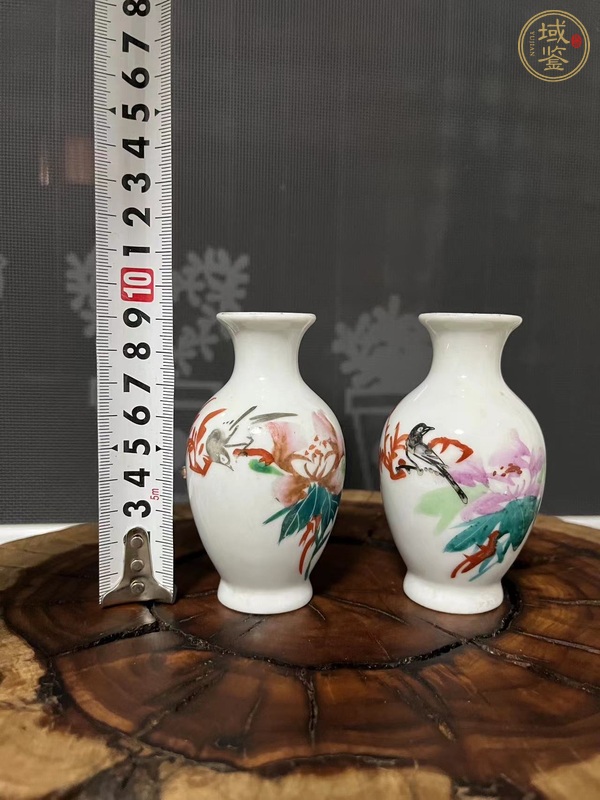 古玩陶瓷花鳥紋瓶真品鑒賞圖