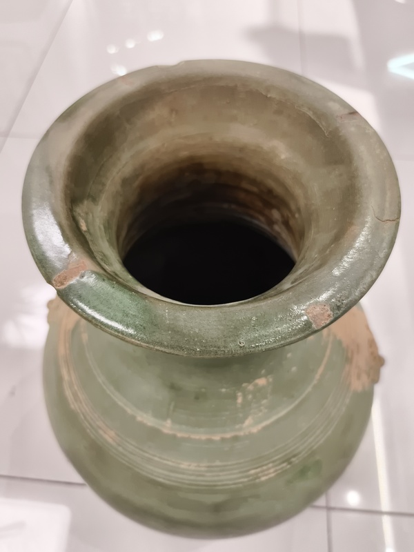 古玩陶瓷漢綠釉雙獸弦紋盤口瓶拍賣,當前價格2880元