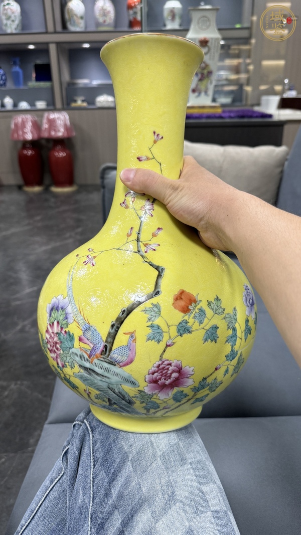 古玩陶瓷花鳥紋瓶真品鑒賞圖