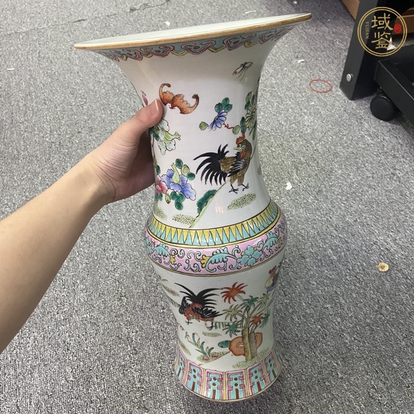 古玩陶瓷粉彩花觚真品鑒賞圖