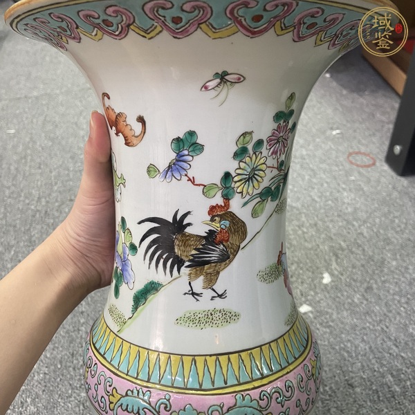 古玩陶瓷粉彩花觚真品鑒賞圖