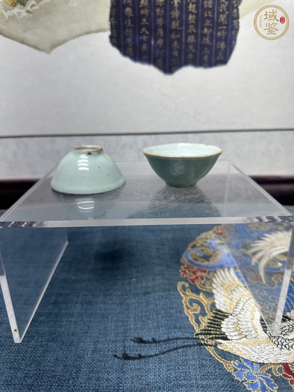 古玩陶瓷清中青釉杯真品鑒賞圖