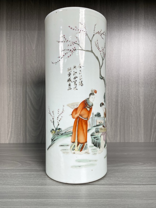 古玩陶瓷民國(guó) 極品名家 粉彩紅樓夢(mèng)故事人物紋帽筒拍賣,當(dāng)前價(jià)格2500元