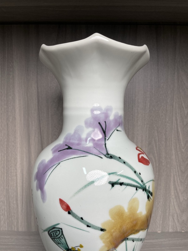 古玩陶瓷創匯 精品釉下五彩花口賞瓶拍賣,當前價格350元