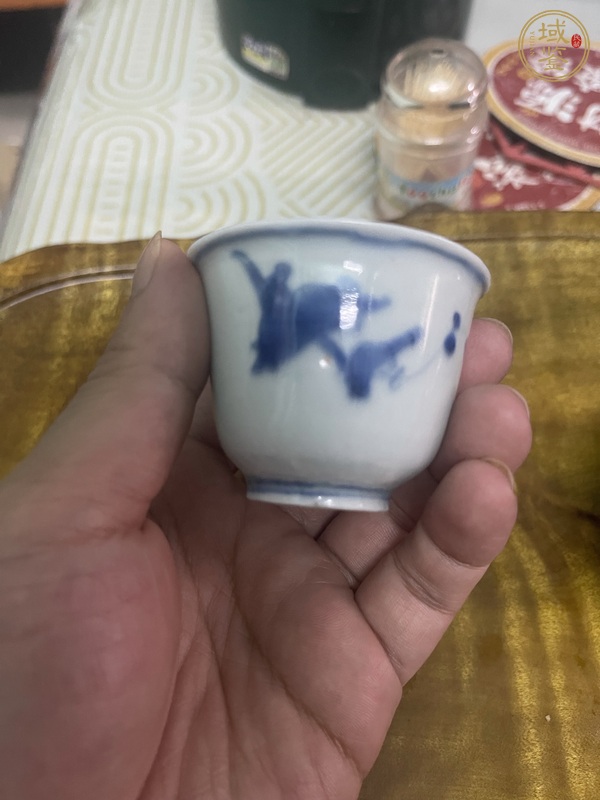 古玩陶瓷青花杯真品鑒賞圖