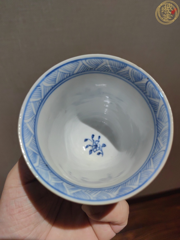 古玩陶瓷青花四美圖鈴鐺杯真品鑒賞圖