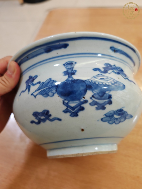 古玩陶瓷青花香爐真品鑒賞圖