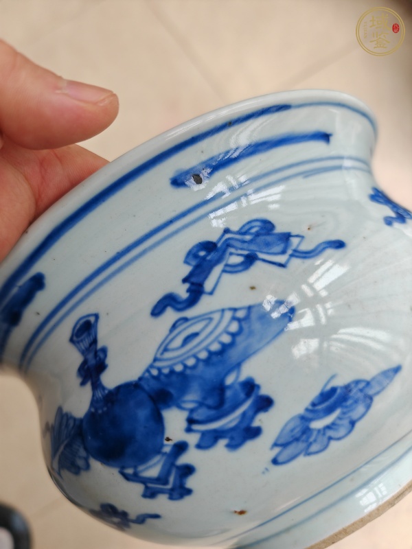 古玩陶瓷青花香爐真品鑒賞圖