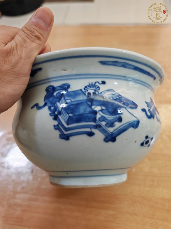 古玩陶瓷青花香爐真品鑒賞圖