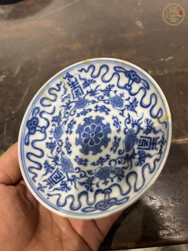 古玩陶瓷青花花卉紋壽字盤真品鑒賞圖