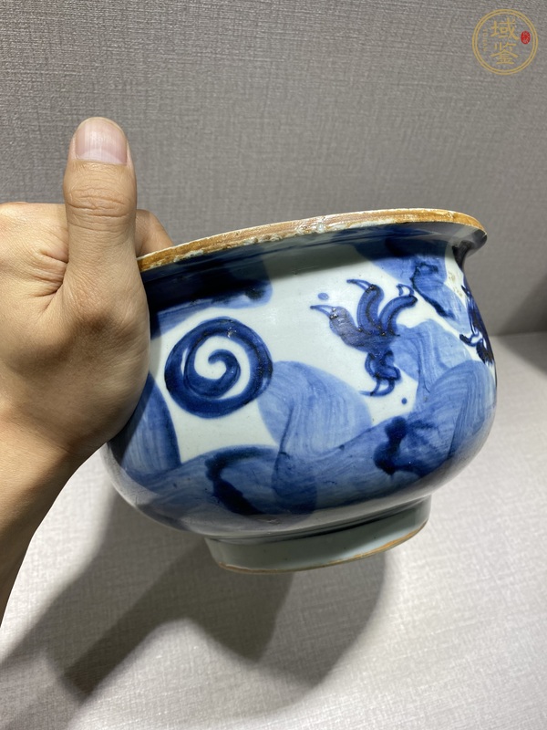 古玩陶瓷青花龍紋爐真品鑒賞圖