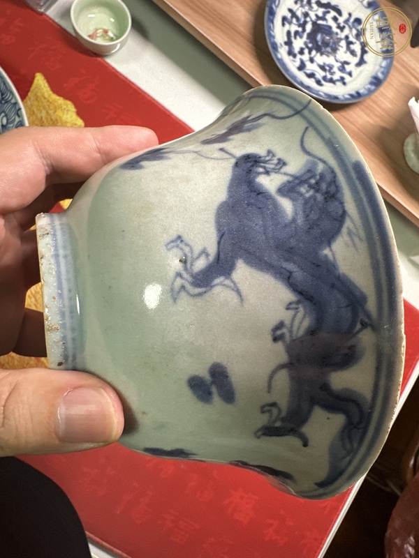 古玩陶瓷龍紋青花碗真品鑒賞圖