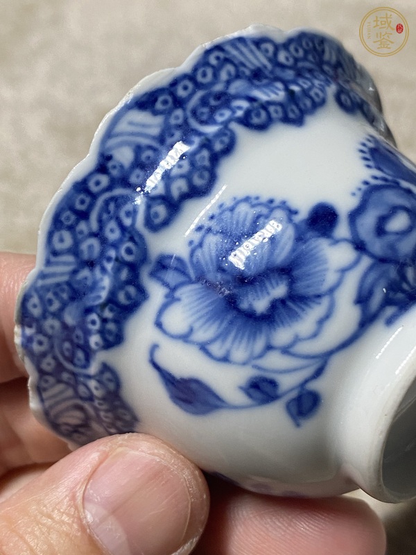 古玩陶瓷青花小碗真品鑒賞圖