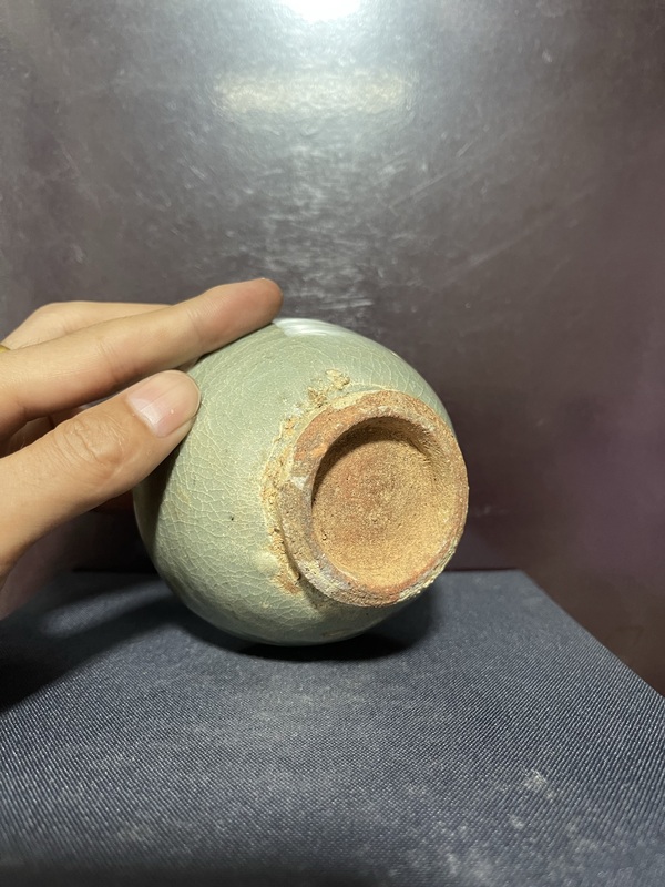 古玩陶瓷宋元龍泉青瓷蘋果尊拍賣,當前價格9500元