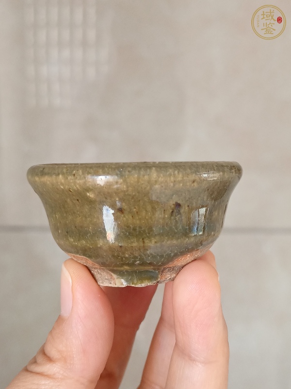 古玩陶瓷青釉茶杯真品鑒賞圖