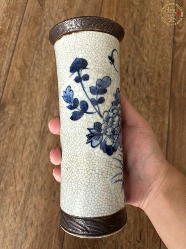 古玩陶瓷哥釉青花花鳥紋箭筒真品鑒賞圖