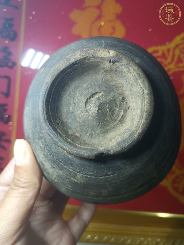 古玩陶瓷黑陶茶盞真品鑒賞圖